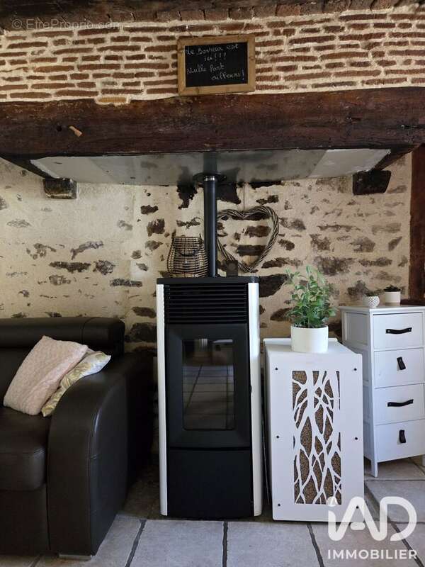 Photo 4 - Maison à SAINT-VICTURNIEN