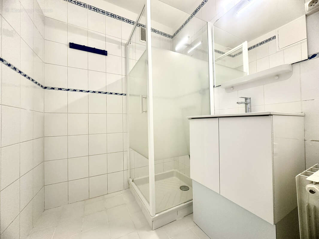 Appartement 3 pieces  - 78 m2- centre ville de saint raphael - photo 7