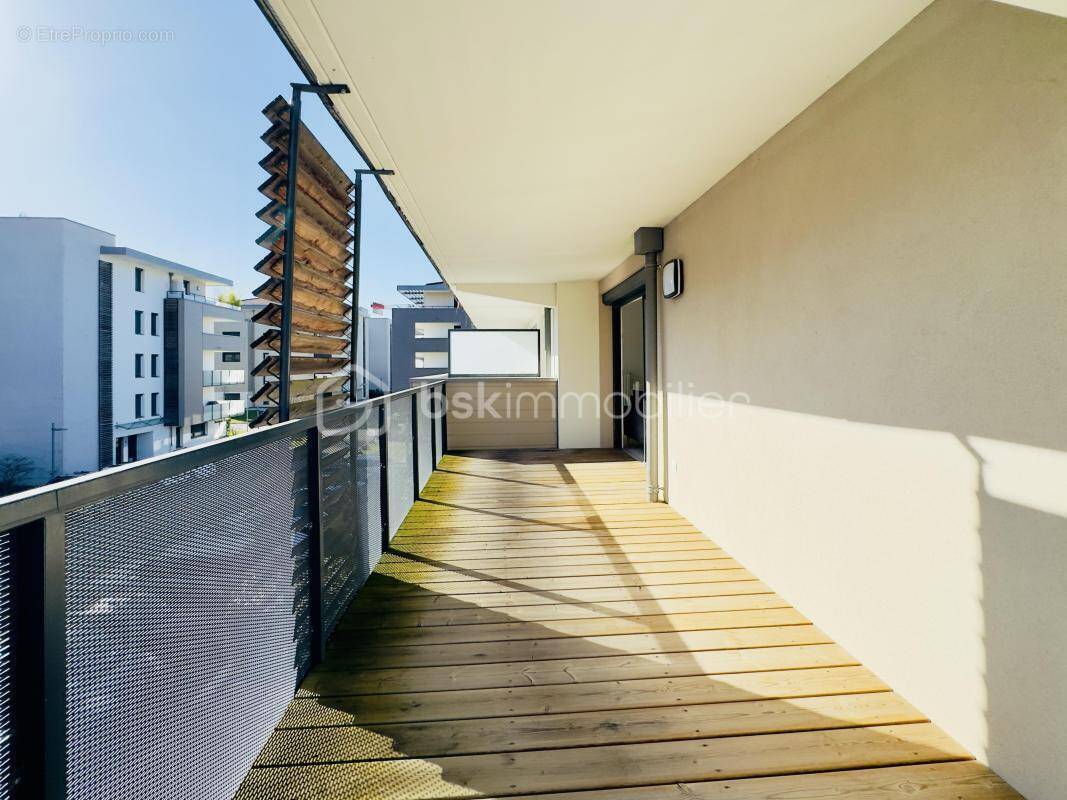 Appartement à LA ROCHE-SUR-FORON