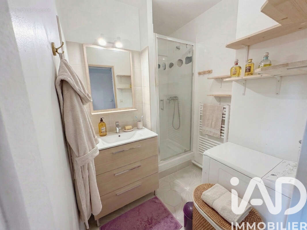 Photo 7 - Appartement à LA ROCHELLE