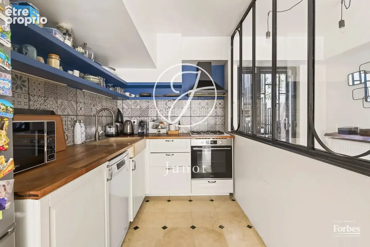 Suresnes - REPUBLIQUE- Maison 6 pièces - photo 7