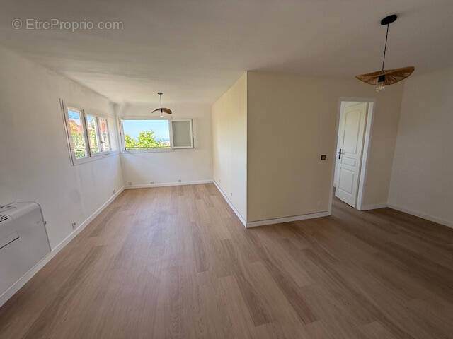 Appartement à MARSEILLE-12E