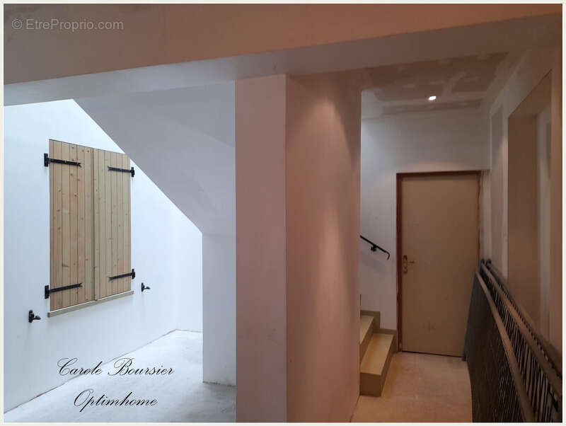 Appartement à LA NEUVEVILLE-SOUS-CHATENOIS