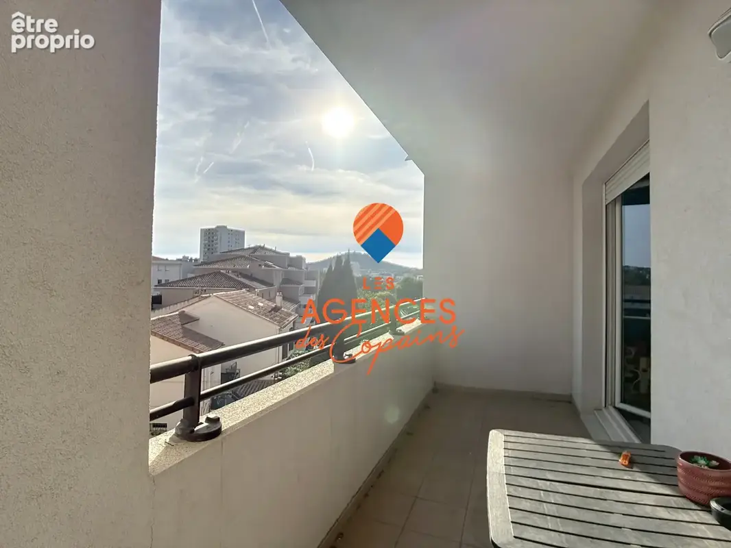 A vendre en exclusivite t2 avec terrasse et garage - photo 7