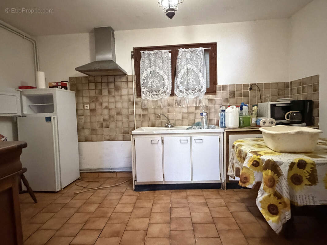 Maison situee a guignecourt a renovee sur un terrain de 1357m2 - photo 3