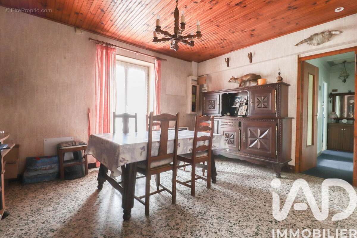 Photo 2 - Maison à VILLEJUST