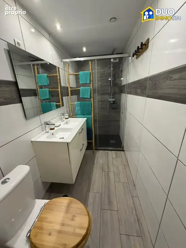 Maison 10 pièces 237 m² à vendre à L'etang-Sale (97427) - photo 9