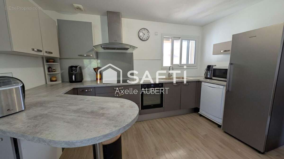 Maison 126 m² à Villars-Les-Dombes  - photo 4