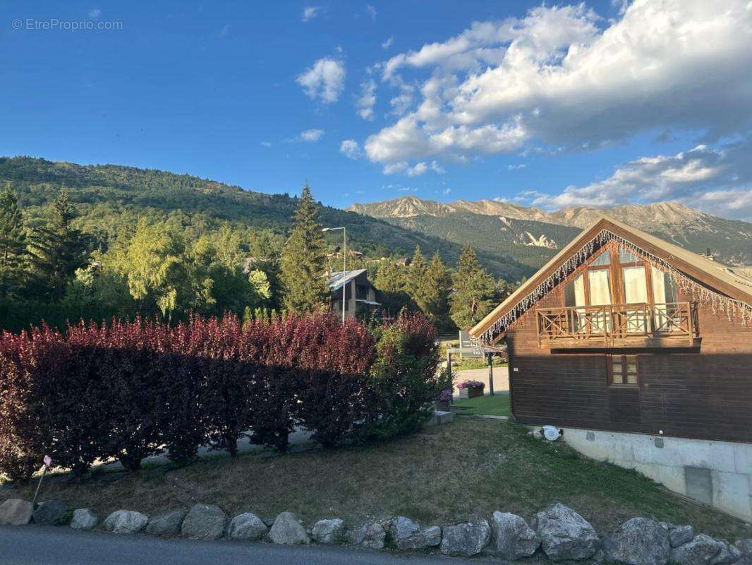 Chalet d'exception rénové à La Salle-les-Alpes – Serre-Chevalier - photo 3