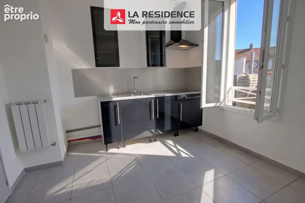 Maison 3 pièces 52 m² à vendre à Le Mesnil-Saint-Denis (78320) - photo 3