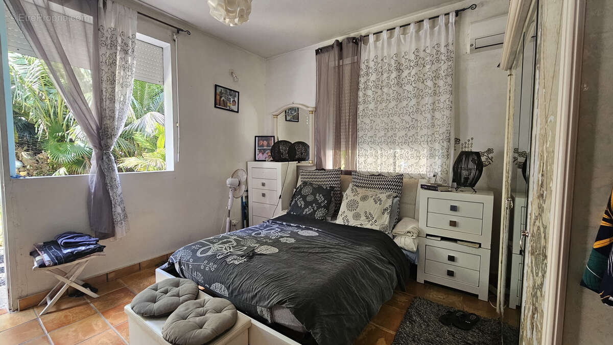 Maison à MORNE-A-L&#039;EAU