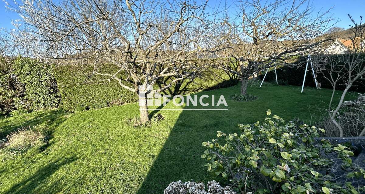 Maison à SAINT-MARTIN-DE-BOSCHERVILLE