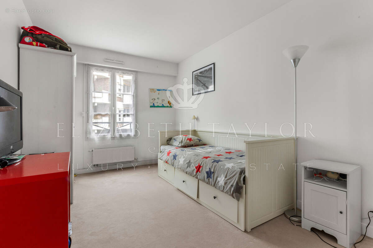 Appartement à LE VESINET