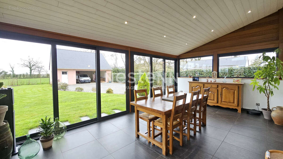 Maison à PONTCHATEAU