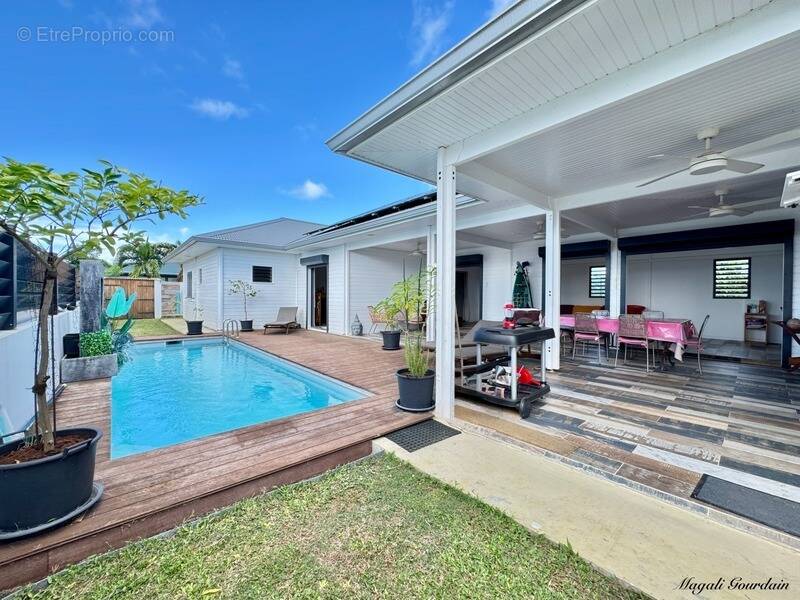 Maison à SAINT-FRANCOIS