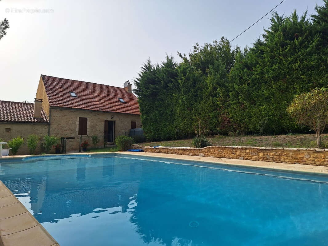 Maison à SAINT-POMPONT