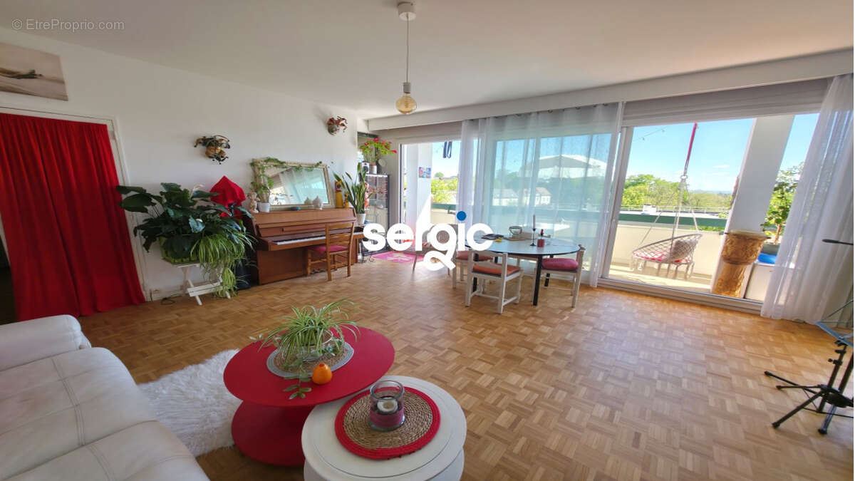 Appartement à CHATENAY-MALABRY
