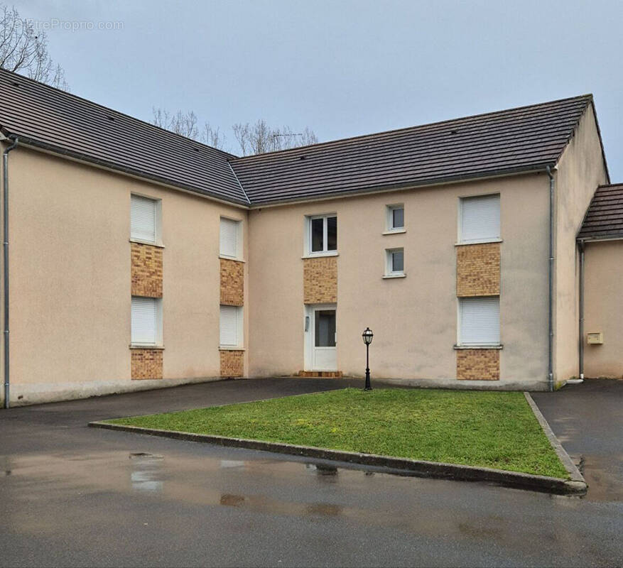 Appartement à CHALETTE-SUR-LOING