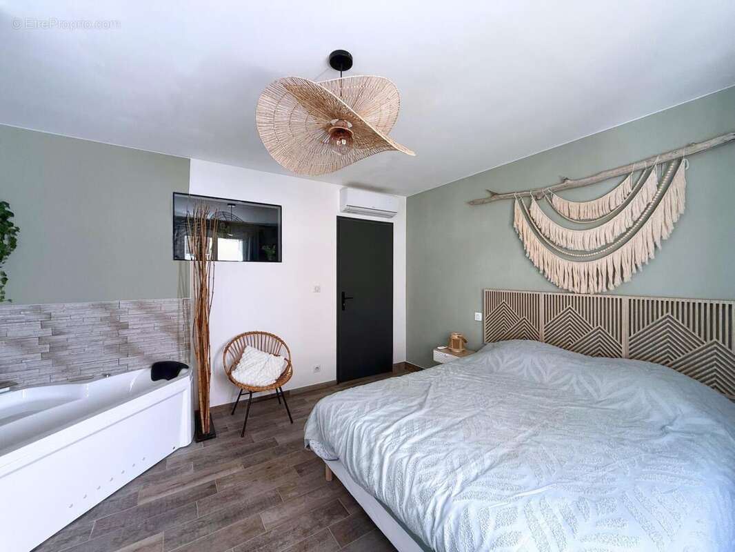 Photo 8 - Appartement à FREJUS