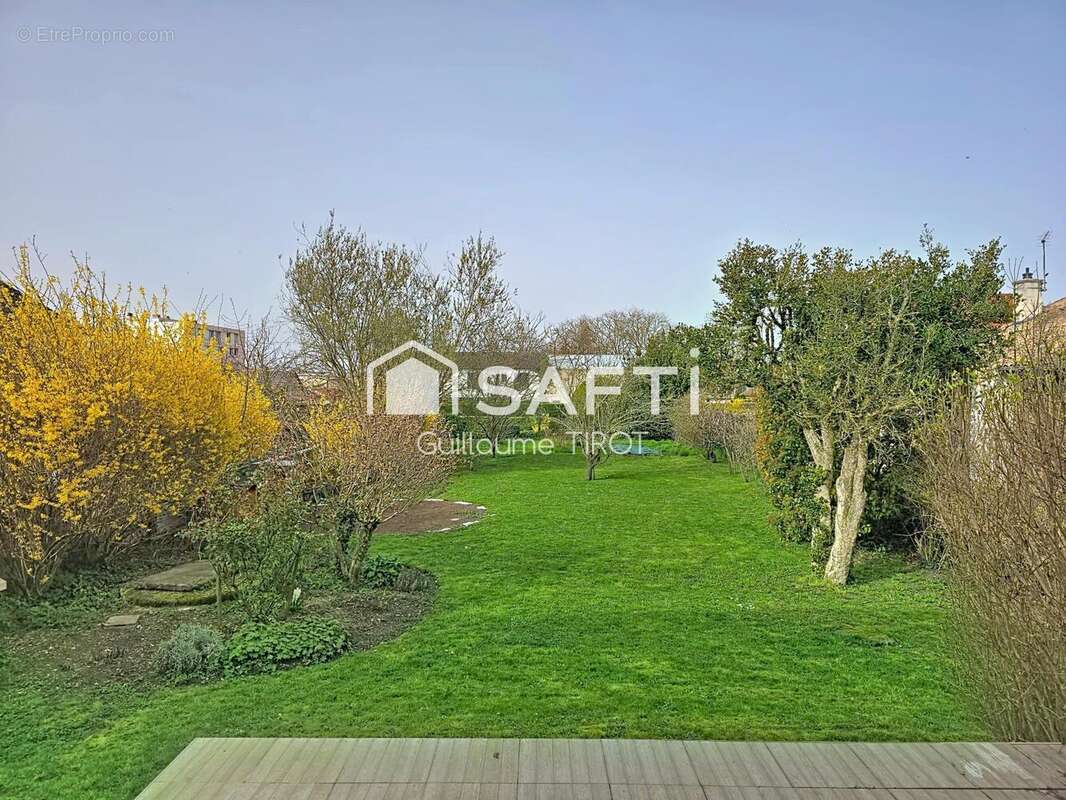 Photo 8 - Maison à CUSSET