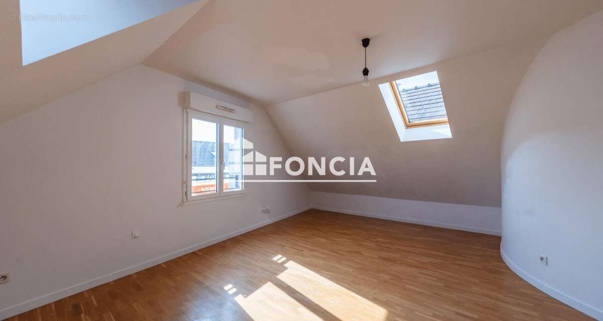 Appartement à VILLIERS-SUR-MARNE