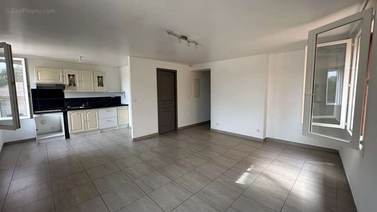 Immeuble de rapport Carnoules - photo 9