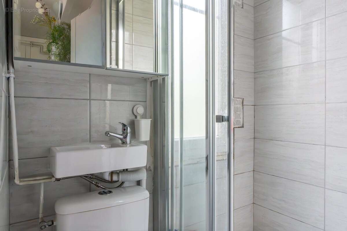 Appartement à PARIS-11E