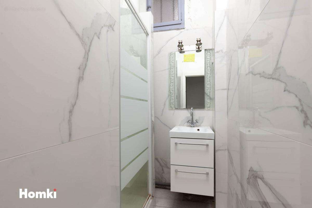 Appartement à MARSEILLE-8E