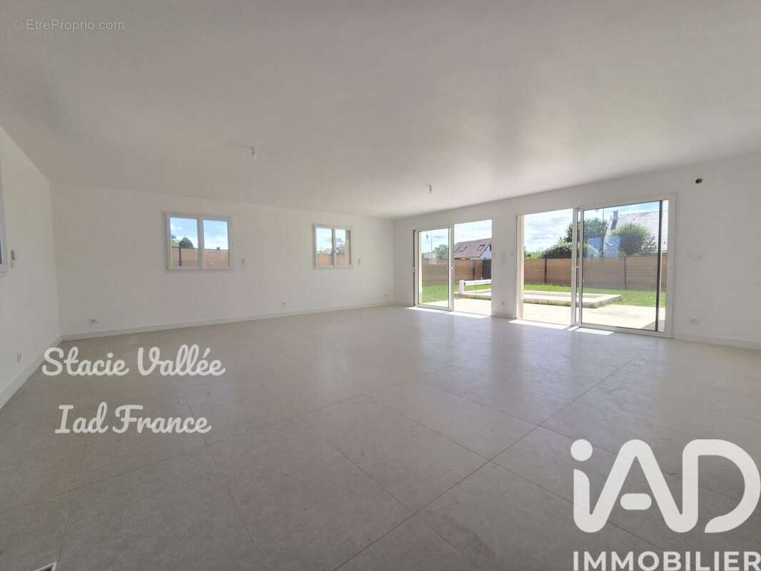 Maison 121 m² à Le Neubourg  - photo 2