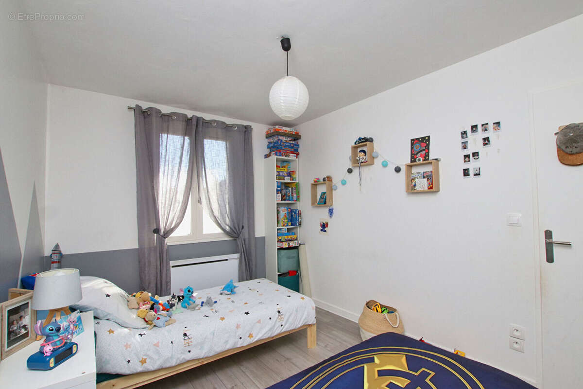 Maison à CHARVIEU-CHAVAGNEUX