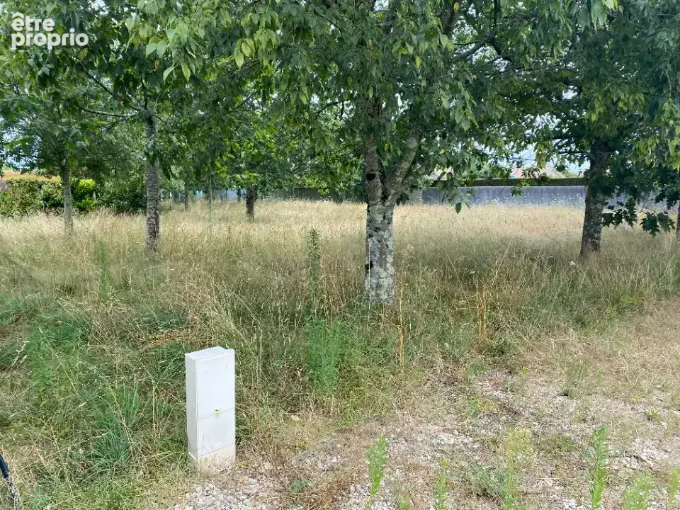 Terrain à ARTIGUES-PRES-BORDEAUX