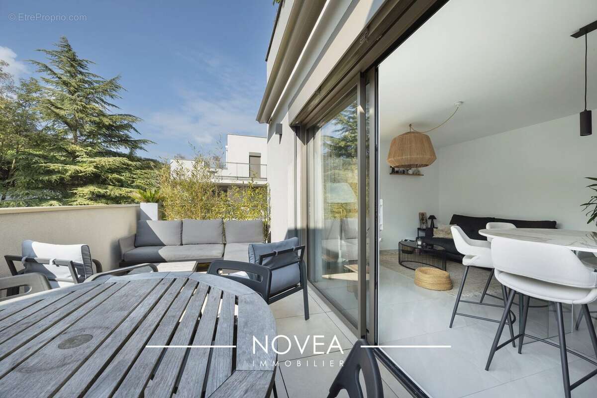 Appartement à SAINT-CYR-AU-MONT-D&#039;OR