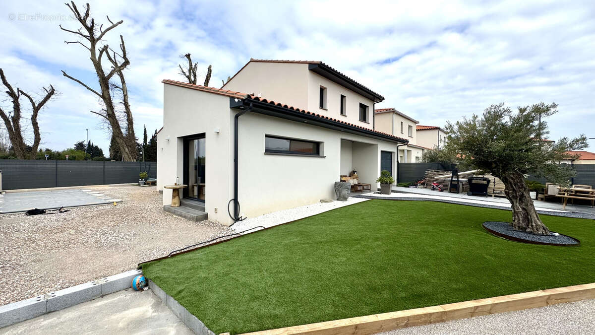 Maison à SAINT-CYPRIEN