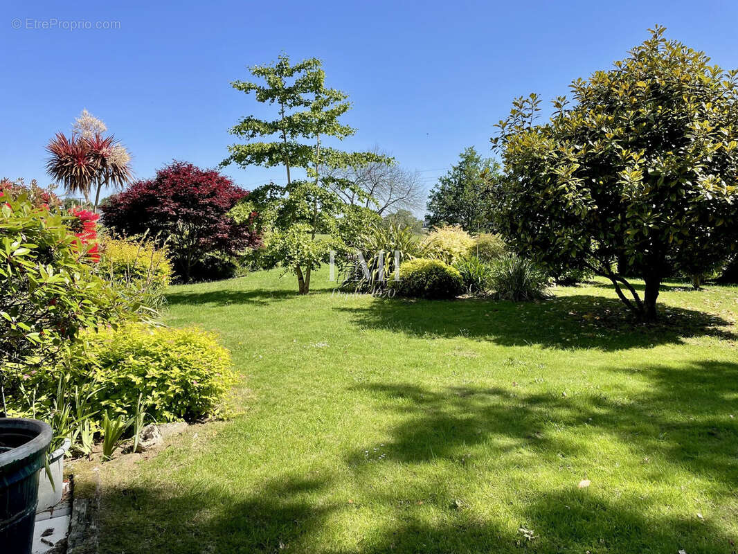 Maison à SAINTE-HELENE