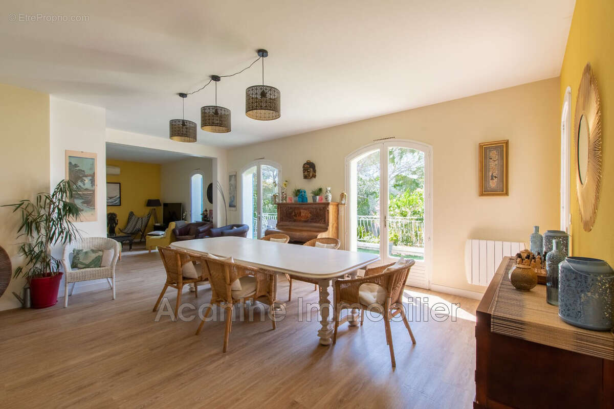 Maison à CASTELNAU-LE-LEZ