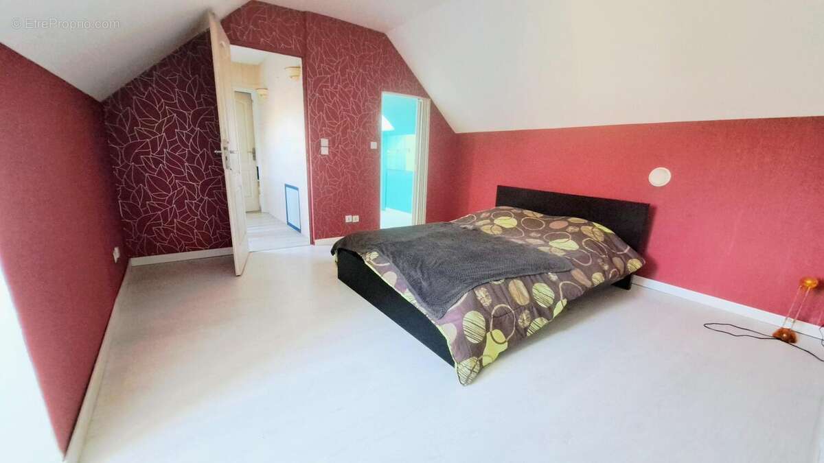 Maison 154 m² à Veretz  - photo 8