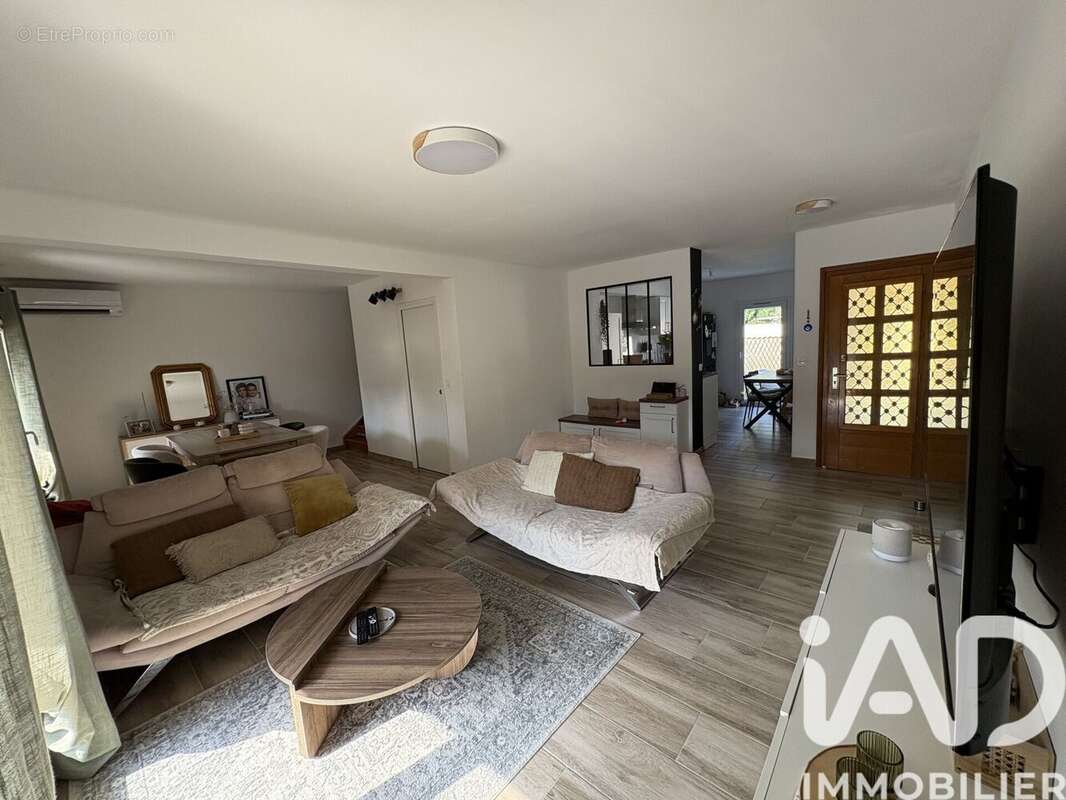 Photo 2 - Maison à LATTES