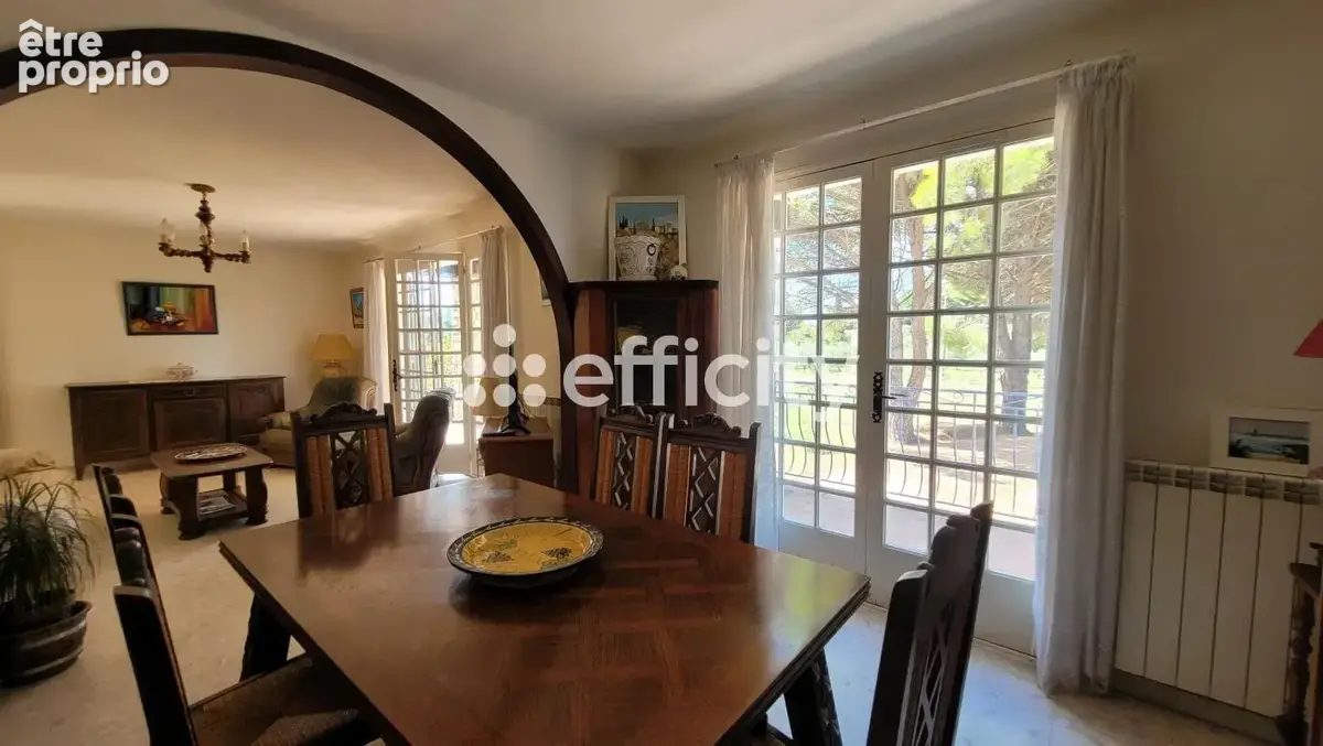 Maison 5 pièces 146 m² à vendre à Le Beausset (83330) - photo 9