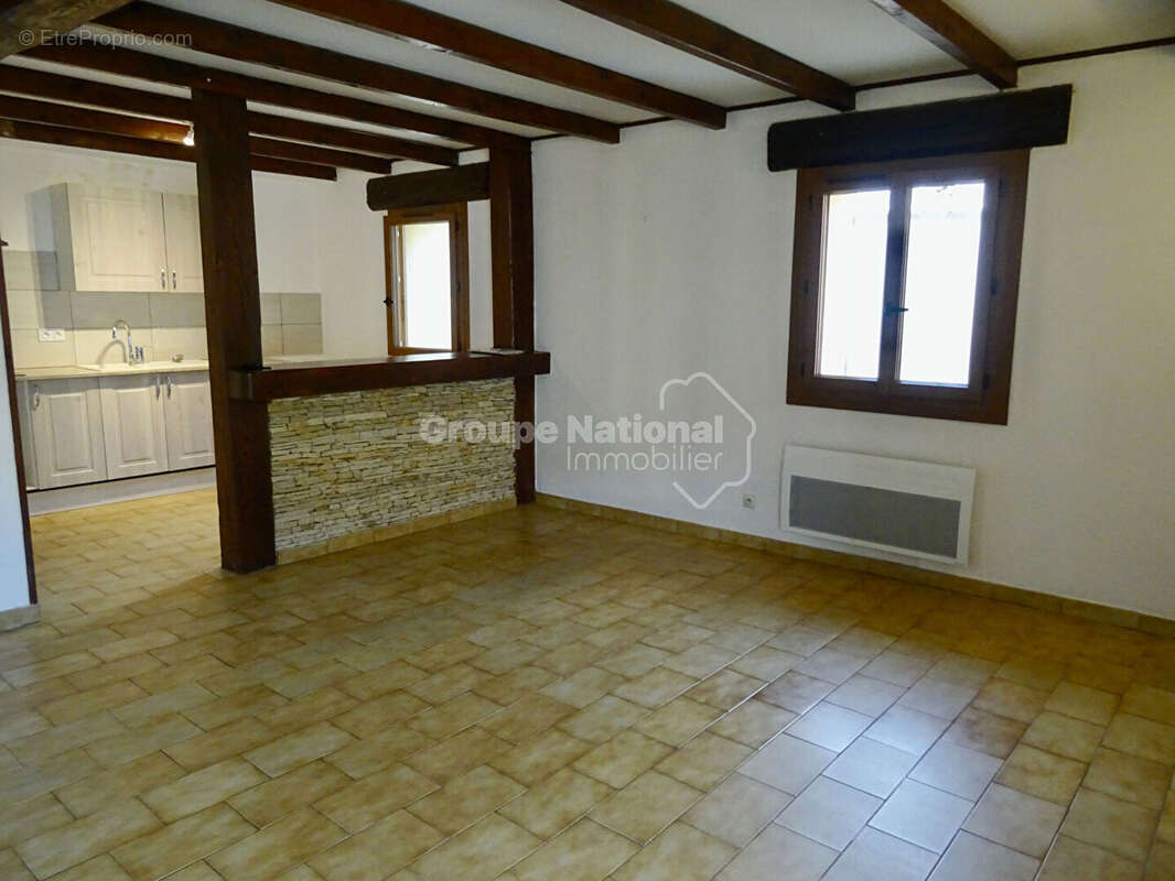 Appartement à CAUMONT-SUR-DURANCE