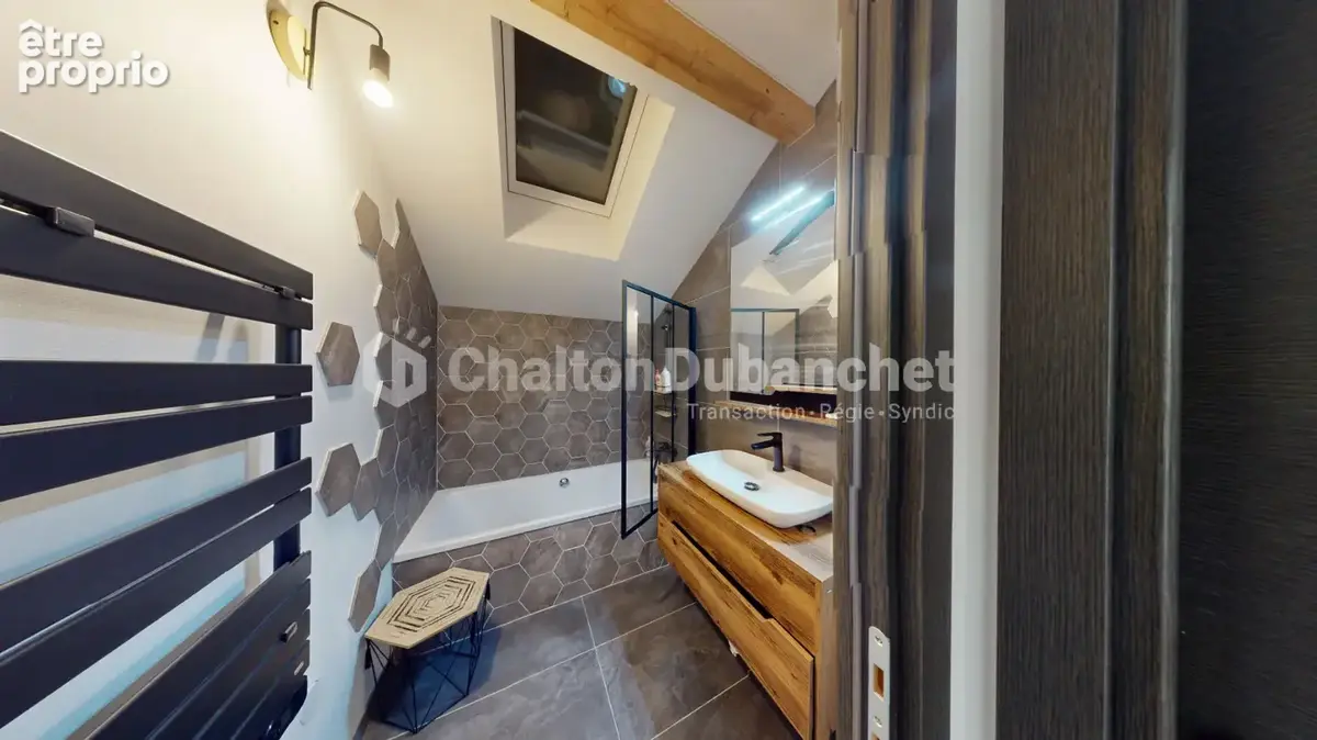 Loft Roanne - Centre Ville - 5 pièce(s) 180 m2 - photo 8
