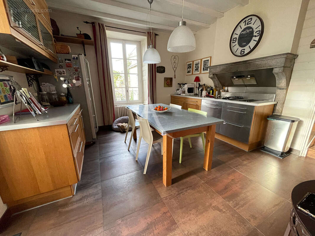 Maison à LE POIRE-SUR-VIE