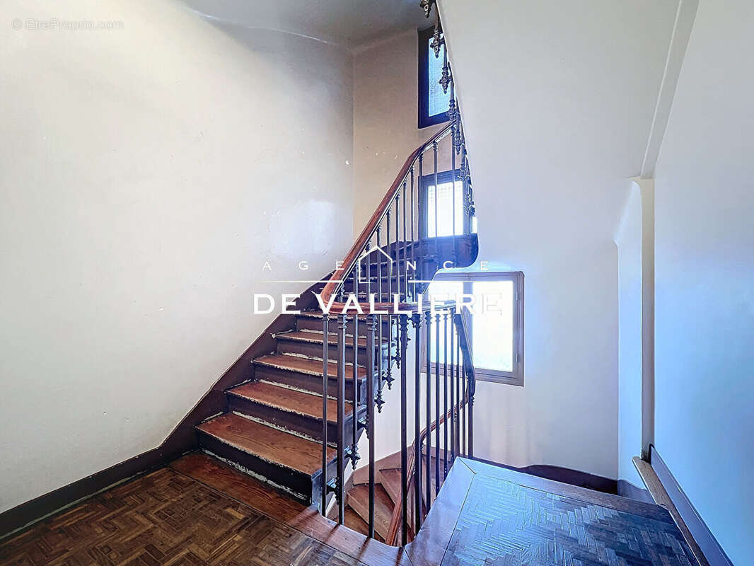 Appartement à NANTERRE