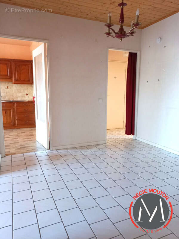 Appartement à CHAMPAGNE-AU-MONT-D&#039;OR