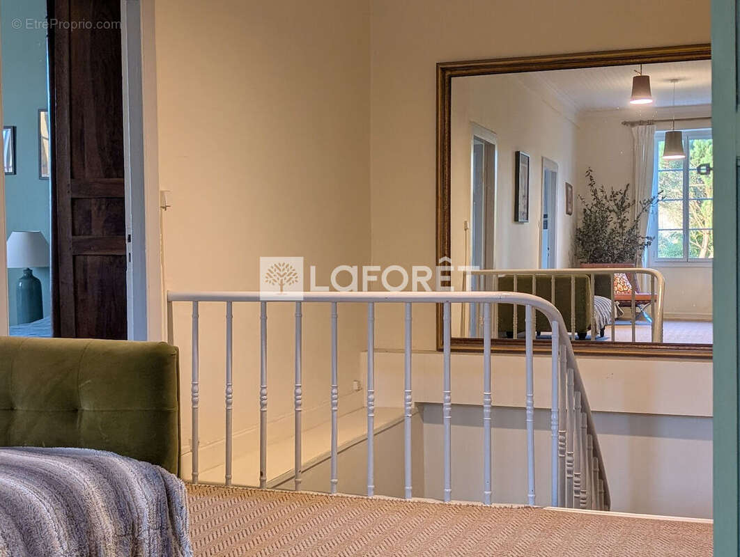 Maison à CASTELNAU-D&#039;AUZAN