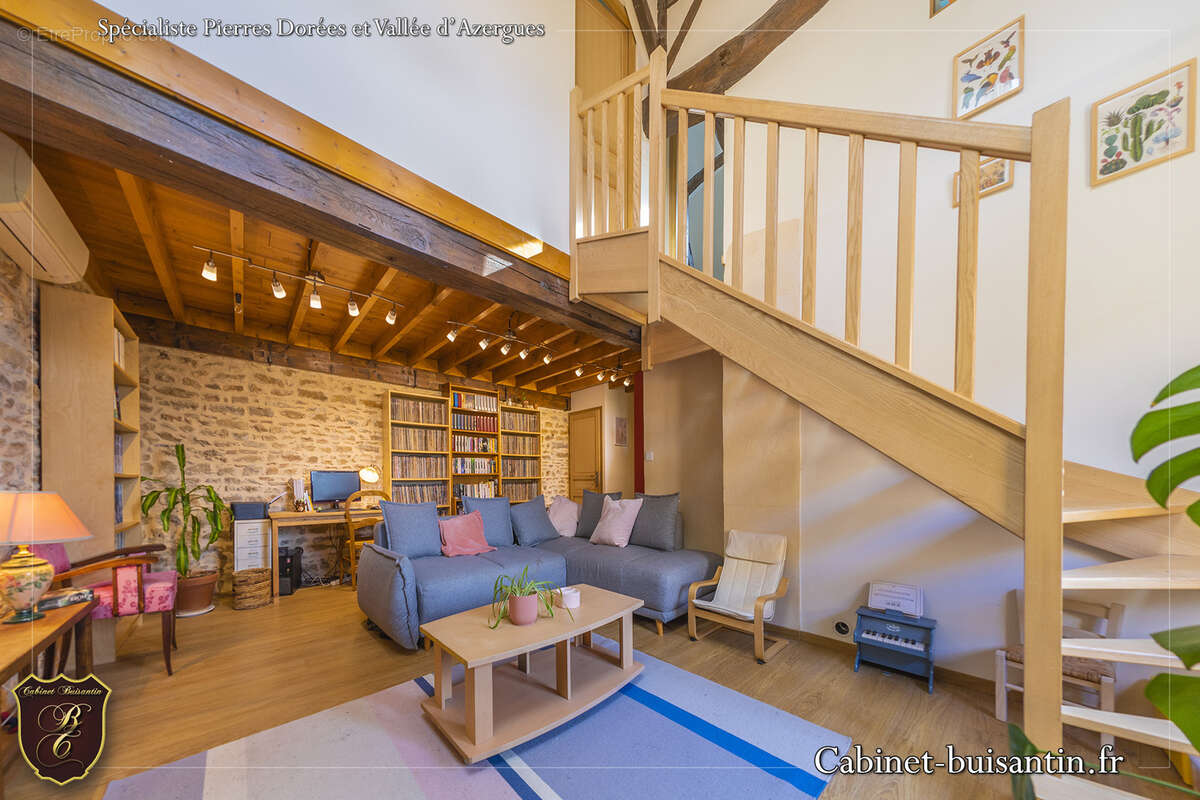 Maison à LE BOIS-D&#039;OINGT