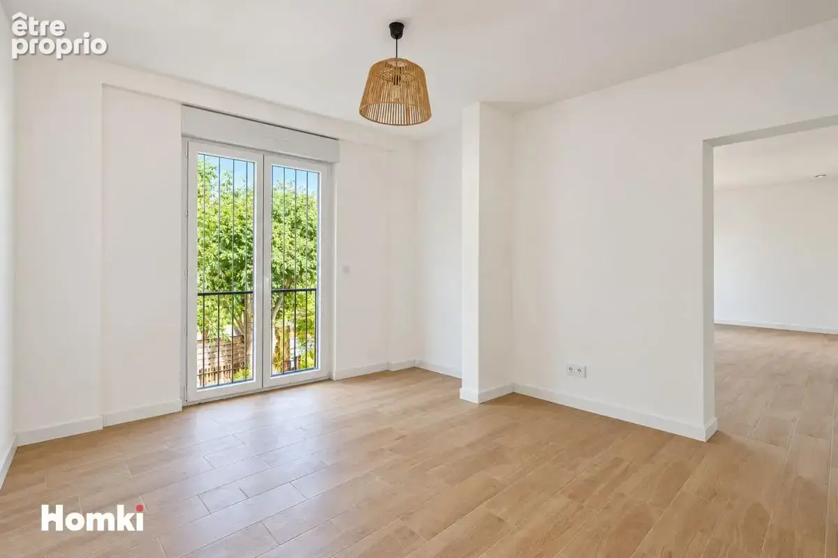 Maison/Villa T5 de 144 m² à Le Crès 34920 - photo 4