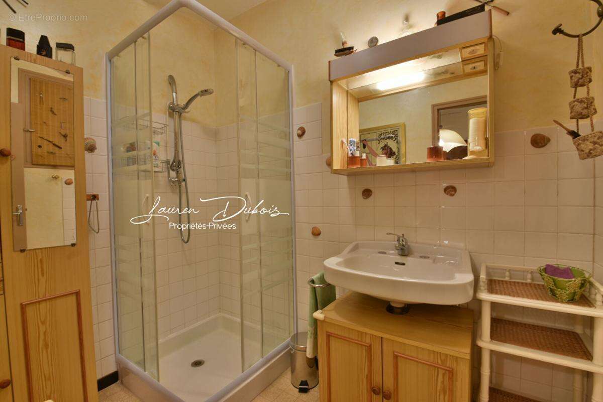 SERRES - Maison de village 206m² avec terrasse et garage - photo 16