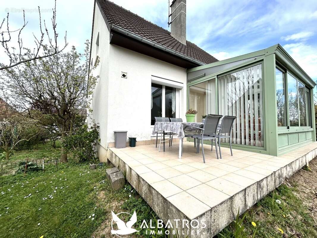 Maison à OUISTREHAM