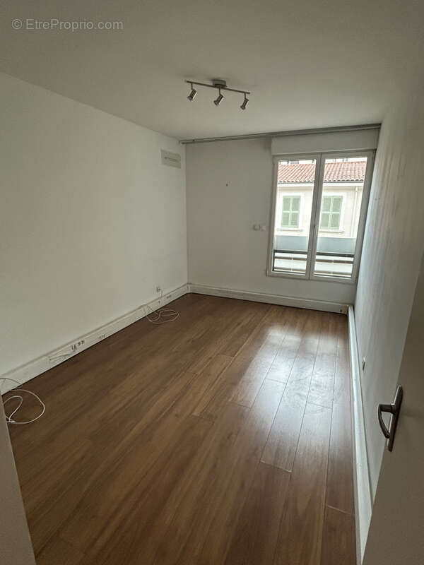 Appartement à MARSEILLE-6E