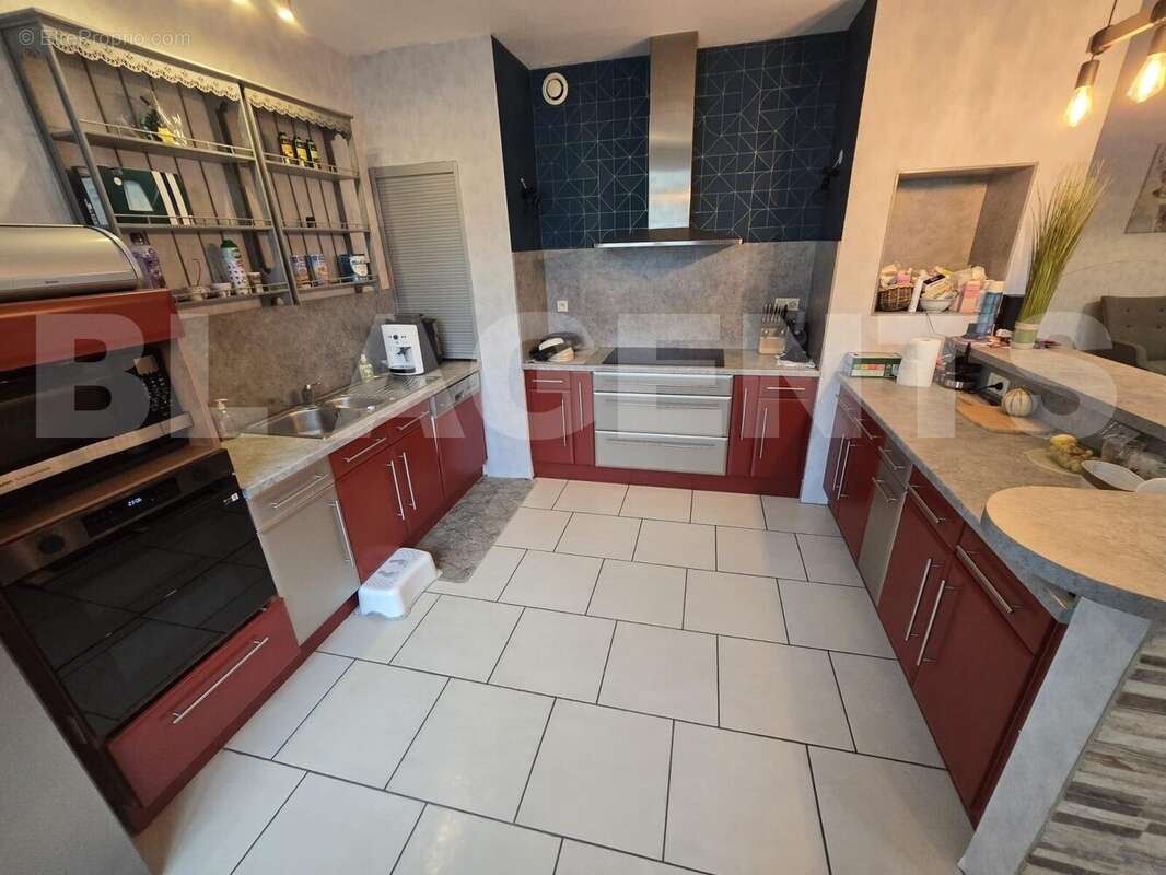 PHOTO-2025-09-14-18-50-40 (2) - Maison à LE LUDE